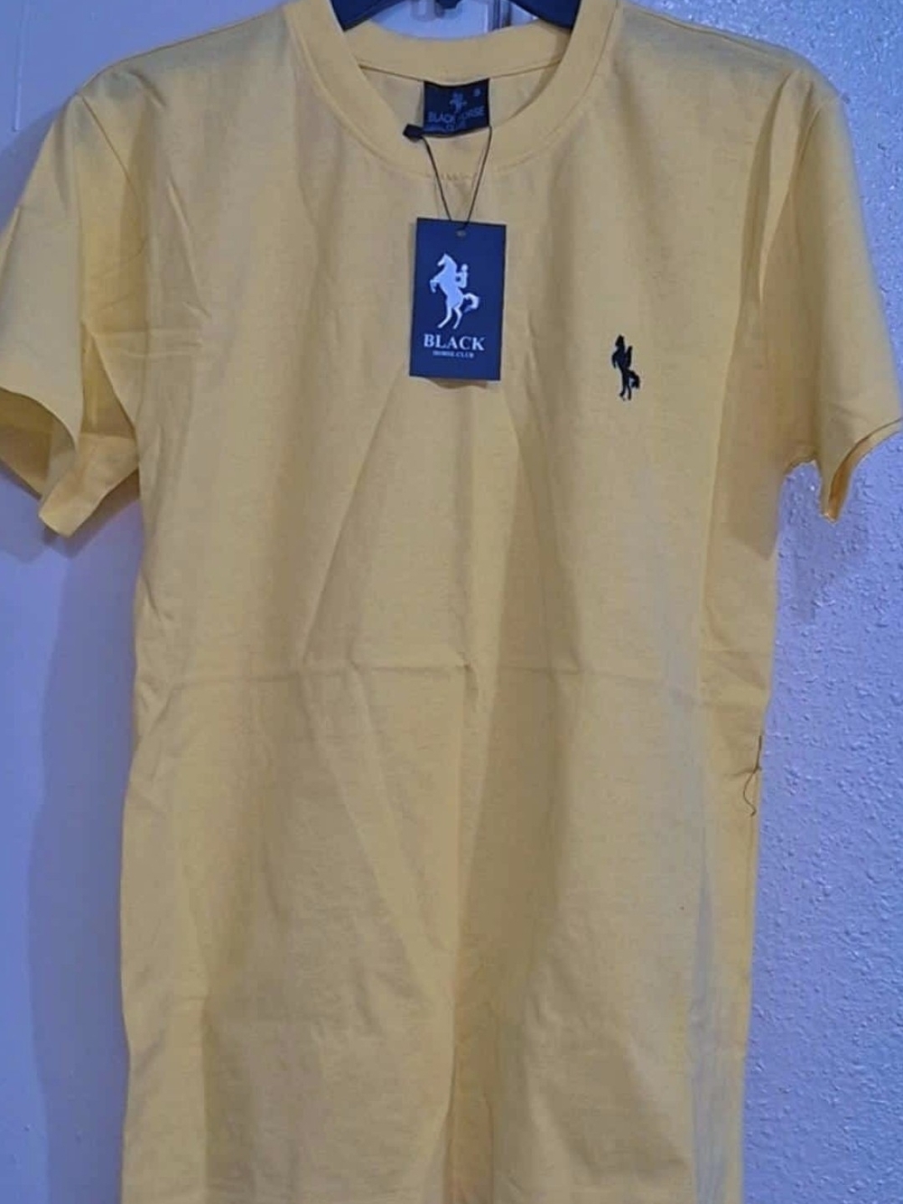 BLACK Men's Short Sleeve Crew Neck T-Shirt in Yellow with Small Logo